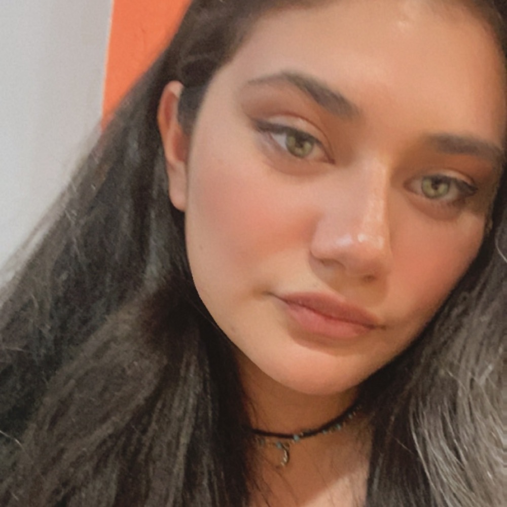 Meet your Posher, Krystal